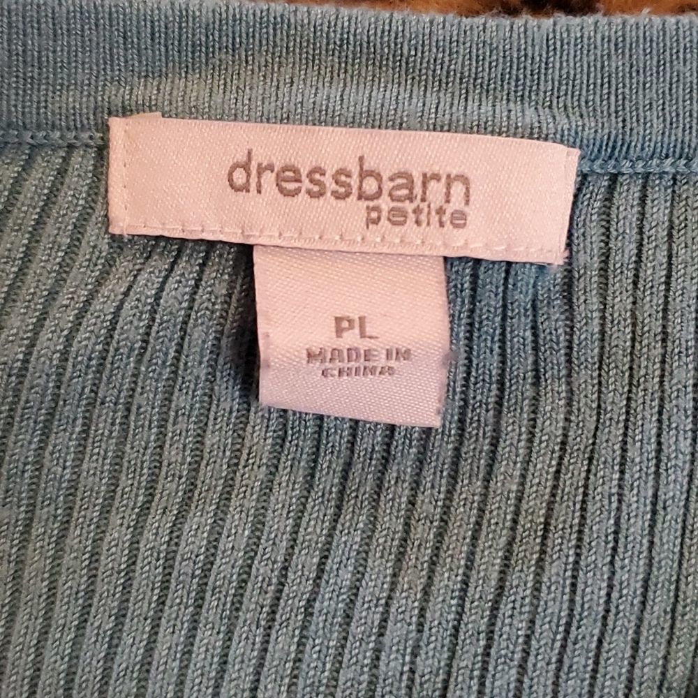 Dressbarn top - Picture 3 of 4